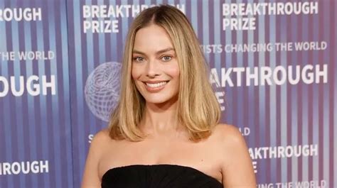 Margot Robbie stuns friends by wearing $146 bikini